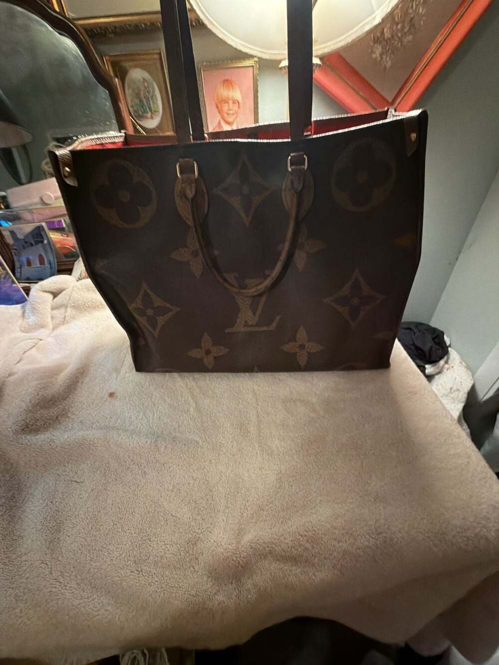 Louis Vuitton OnTheGo GM Monogram Tote Bag Brown Red Interior